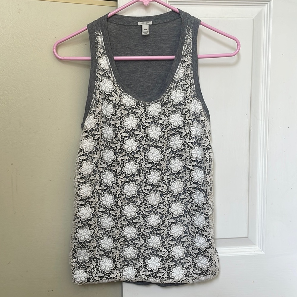 J. Crew Lace tops Sleeveless size XXS fit like XS